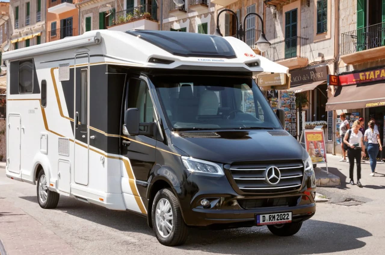 Louer un camping-car de luxe DRM K5 – idéal pour 2 personnes